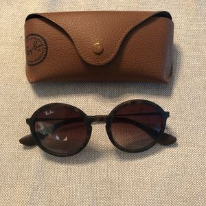 Rayban tortoise shell round frames